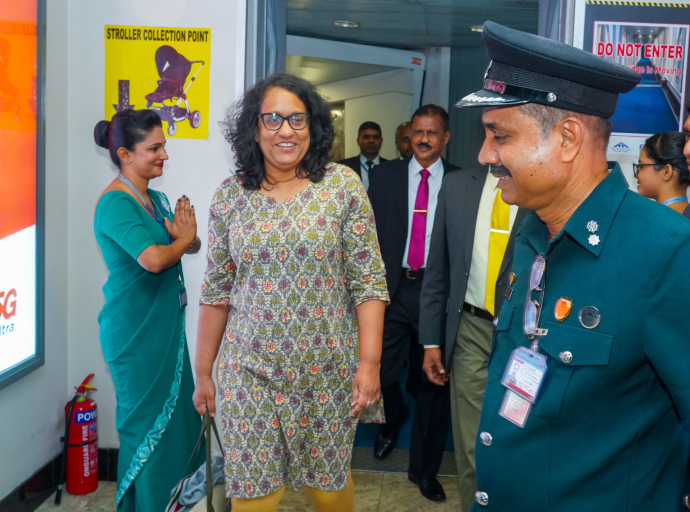 Prime Minister Returns to Sri Lanka After Conveying Condolences on the Passing of the Former Father Amir of Qatar  
